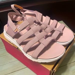 Womens Ryka Sandals size 11-Lavender New in box- will ship without box.
